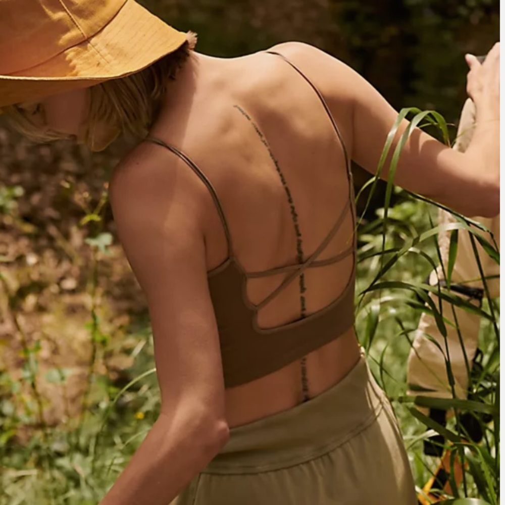 NWOT Fp Movement by Free People Tighten Up Strappy Bra in Conifer. Size XS/S.